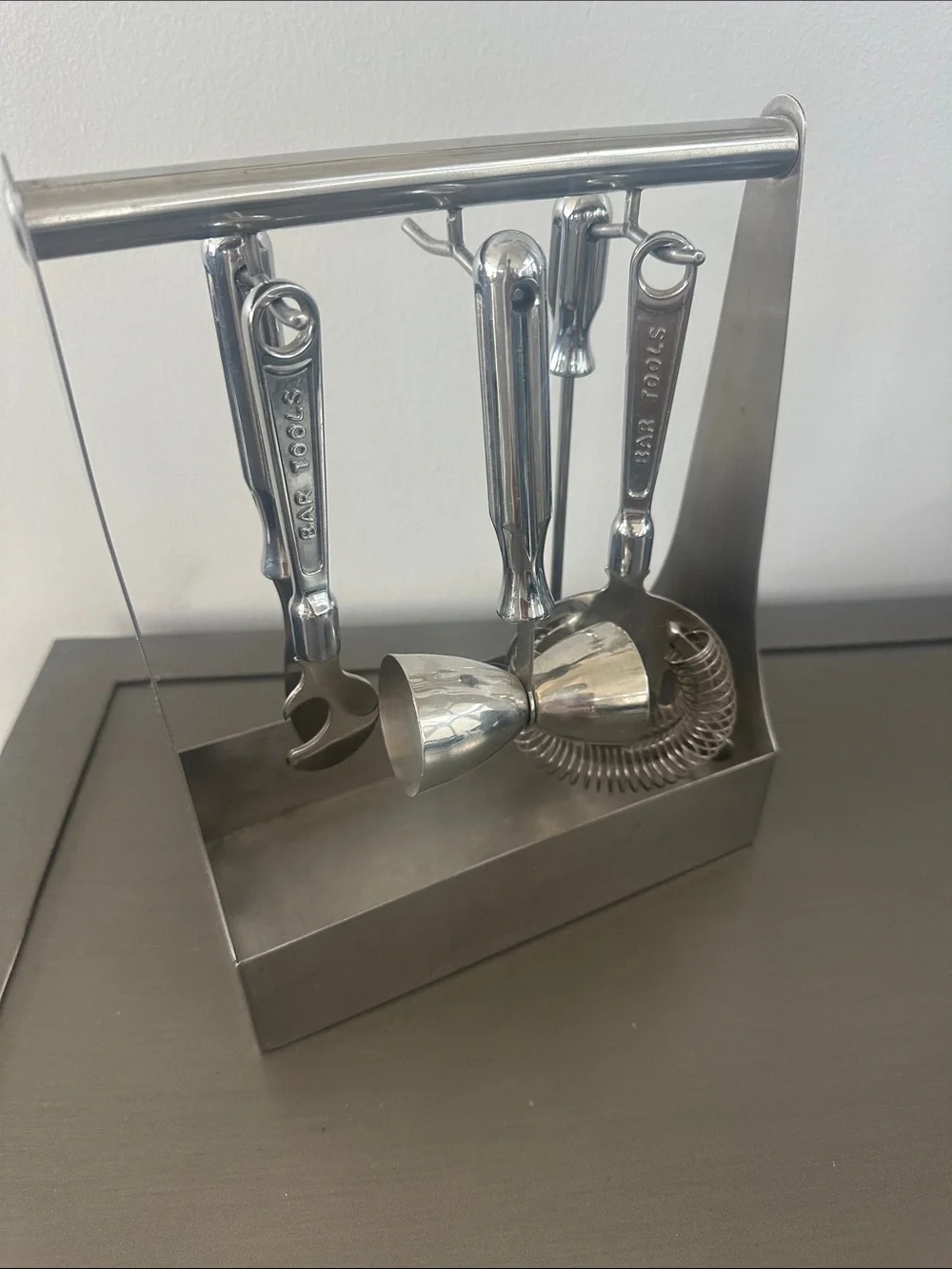 Godinger sleek stainless